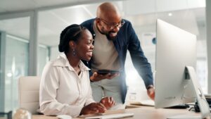 Adjoint administratif