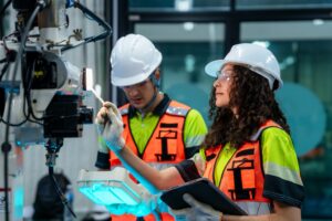 Électromécanicien et mécanicien industriel